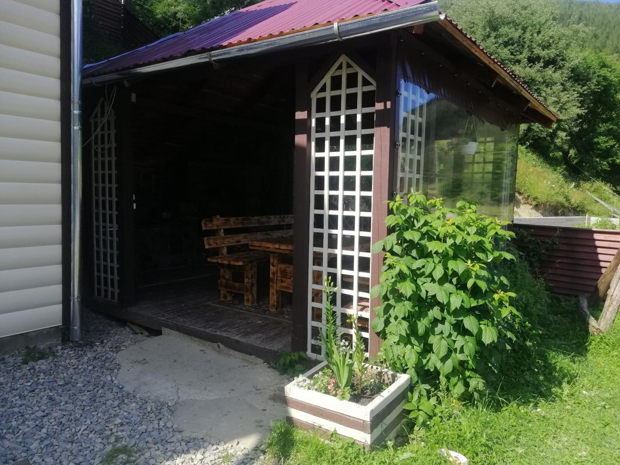 Вілла Гостинний двір у Ангеліни Татарів Екстер'єр фото