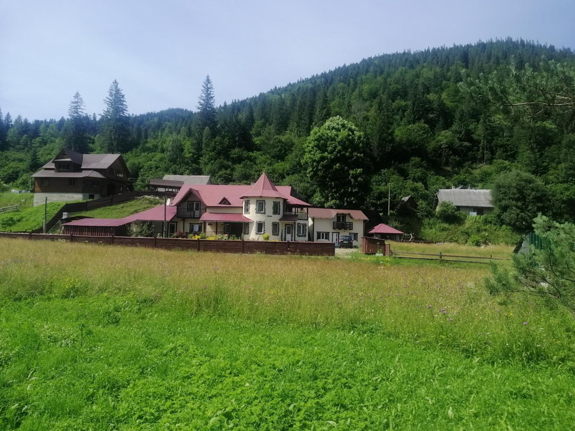Вілла Гостинний двір у Ангеліни Татарів Екстер'єр фото